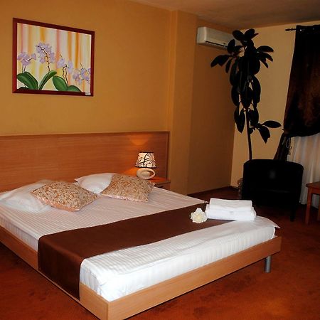 Hotel Vandia Τιμισοάρα Εξωτερικό φωτογραφία