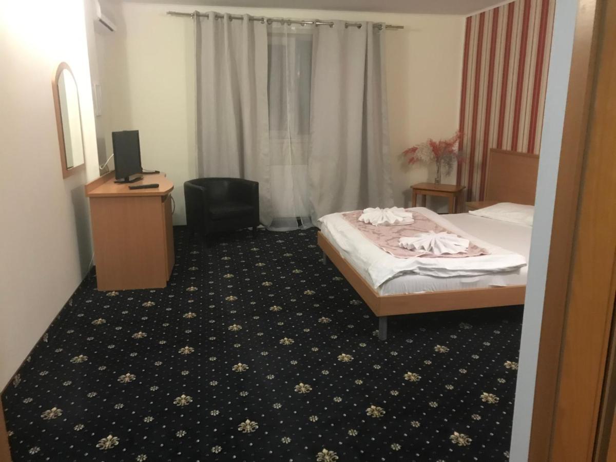 Hotel Vandia Τιμισοάρα Εξωτερικό φωτογραφία
