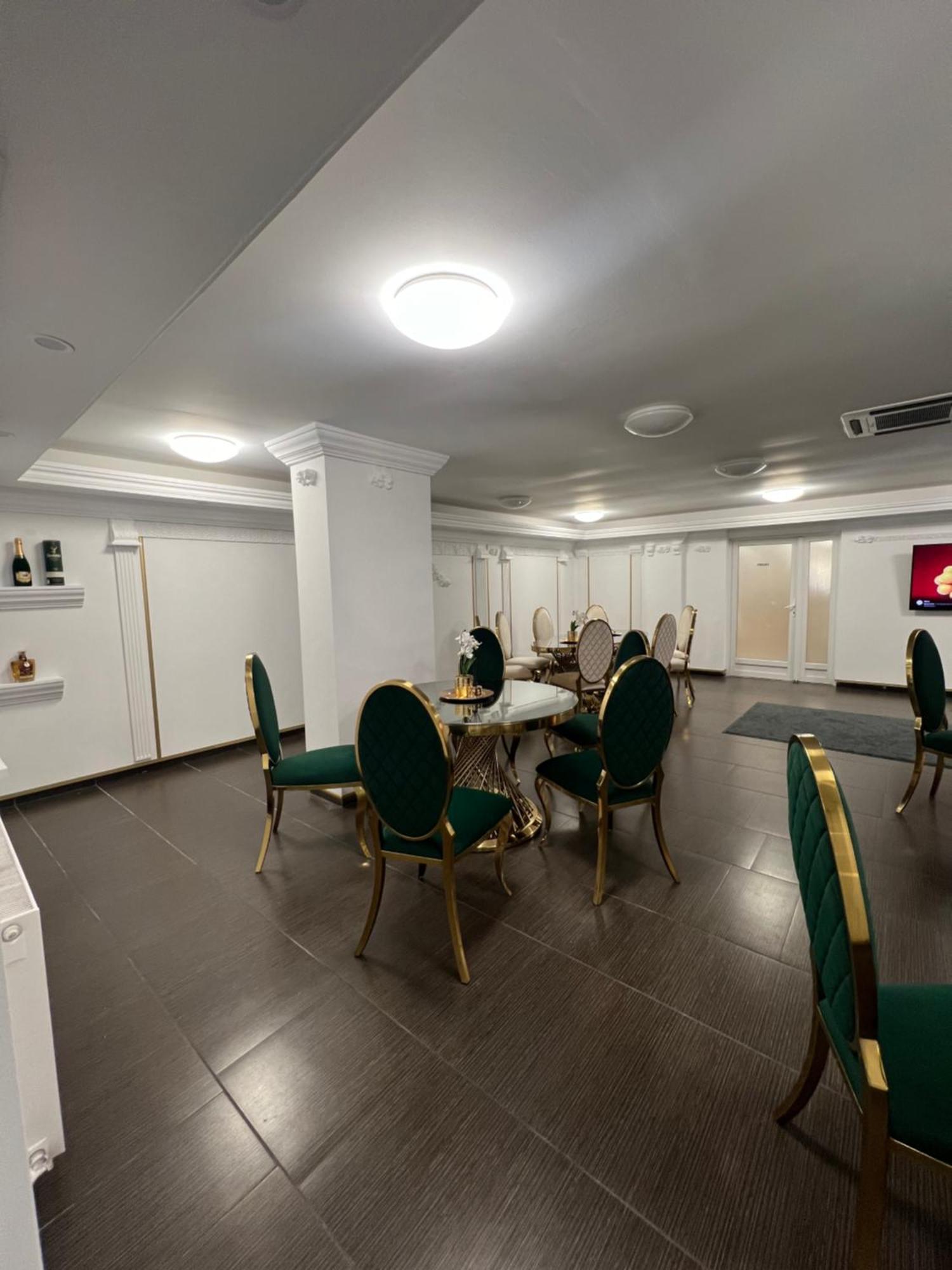 Hotel Vandia Τιμισοάρα Εξωτερικό φωτογραφία